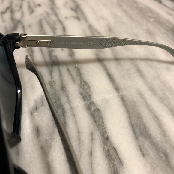 Gucci Polarized Sunglasses - Picture 6 of 8
